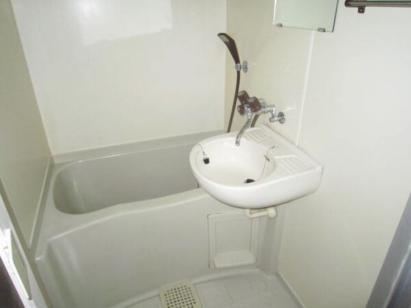 バス／シャワールーム等