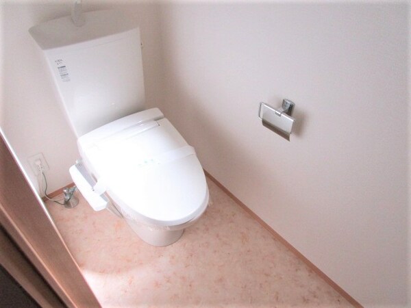 トイレ(室内イメージ)