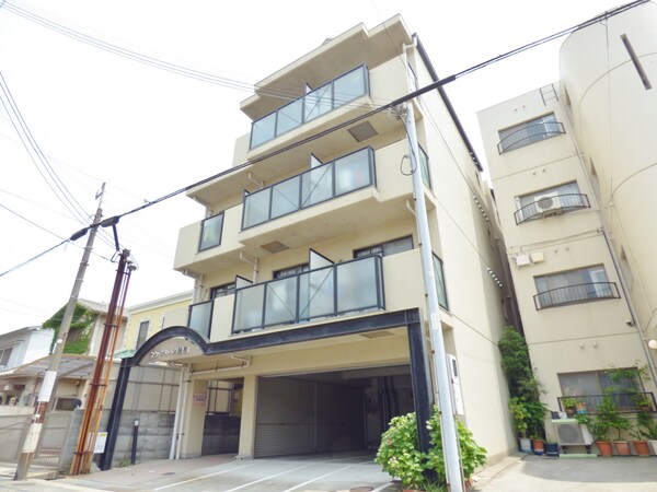 外観(駅徒歩１分の便利な立地のマンション)