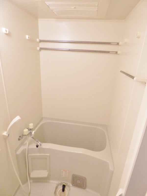 バス／シャワールーム等(キレイな浴室)