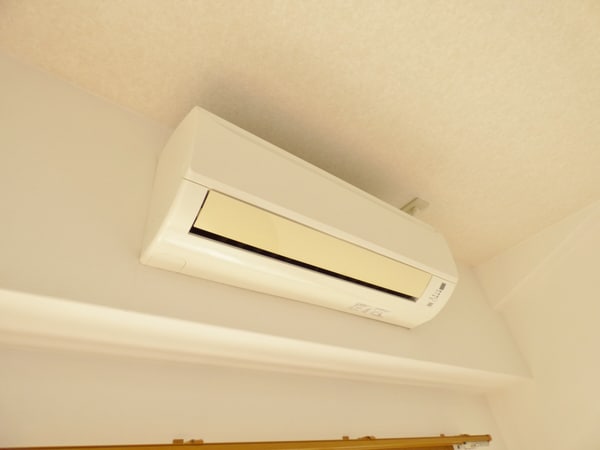 設備(エアコン)
