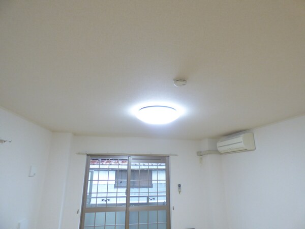 設備(リモコン照明)