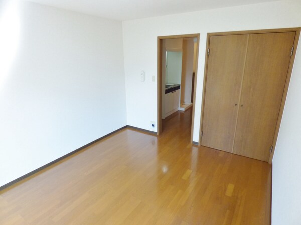 その他部屋・スペース(明るい洋室)