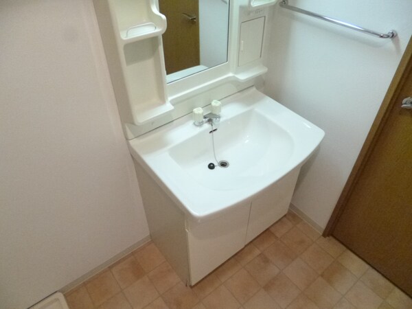 洗面所(キレイな洗面台)