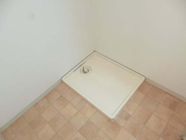 設備(室内洗濯機置場)