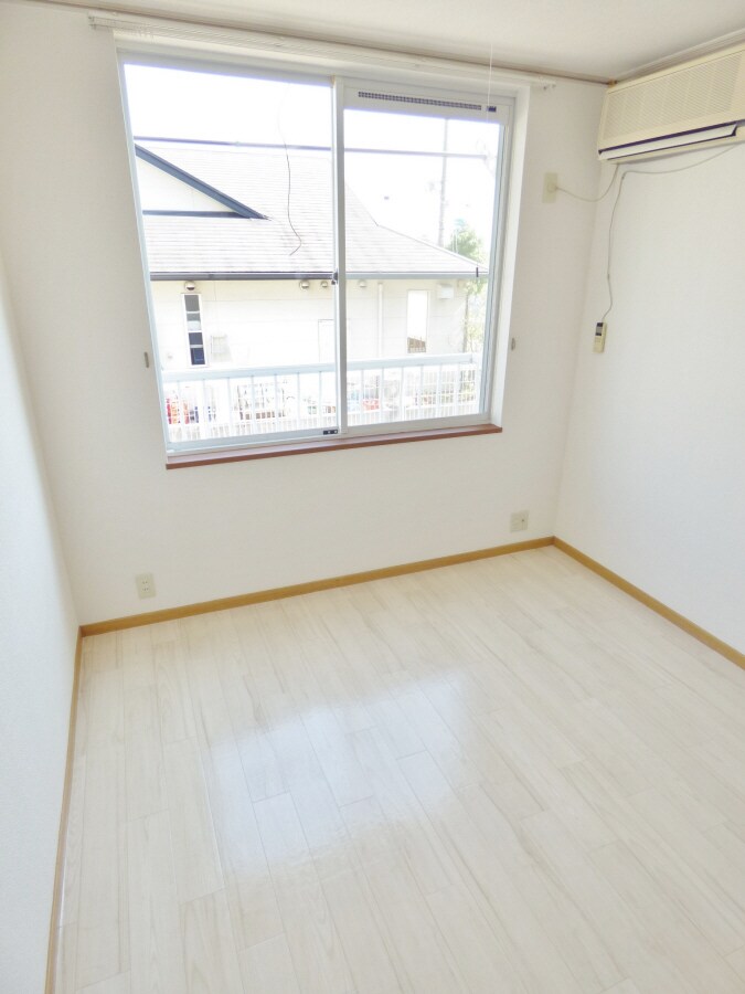 物件内観写真23　(キレイなフローリング)