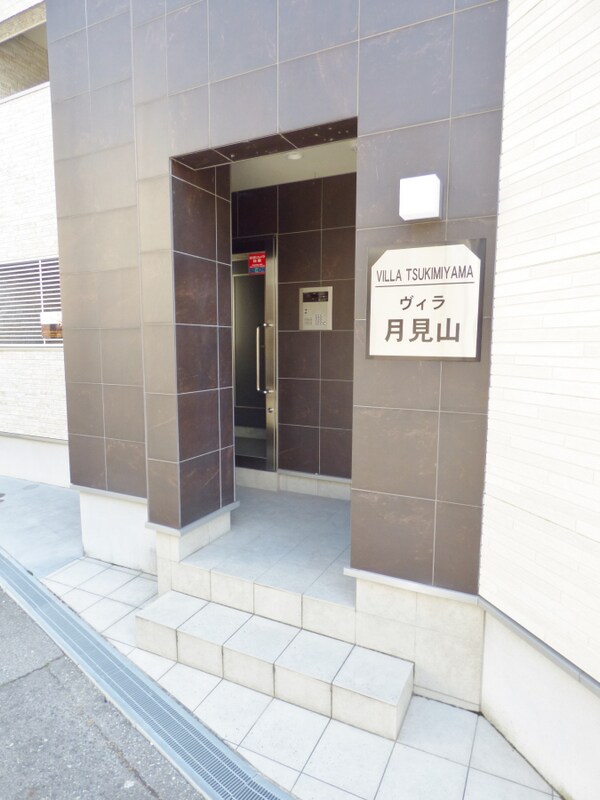 エントランス(キレイなエントランス)