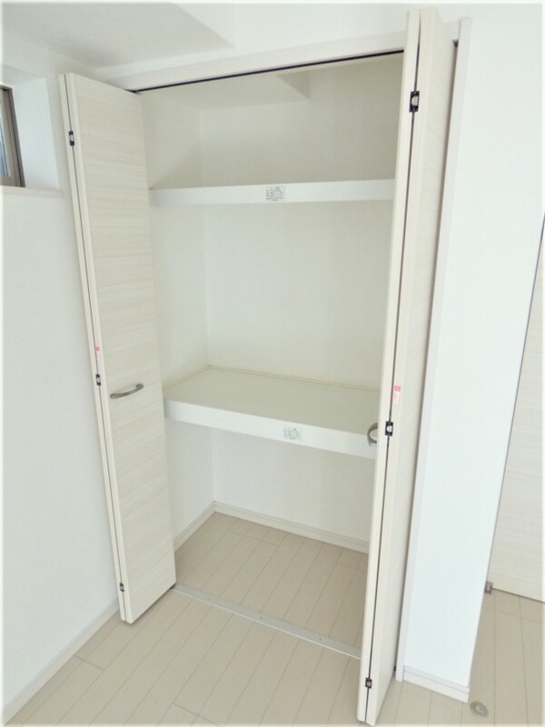 収納(お部屋とキッチンにも収納スペースがあります)