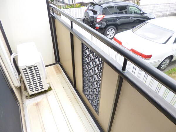 バルコニー・ベランダ(南東向きバルコニーで日当たり良好)