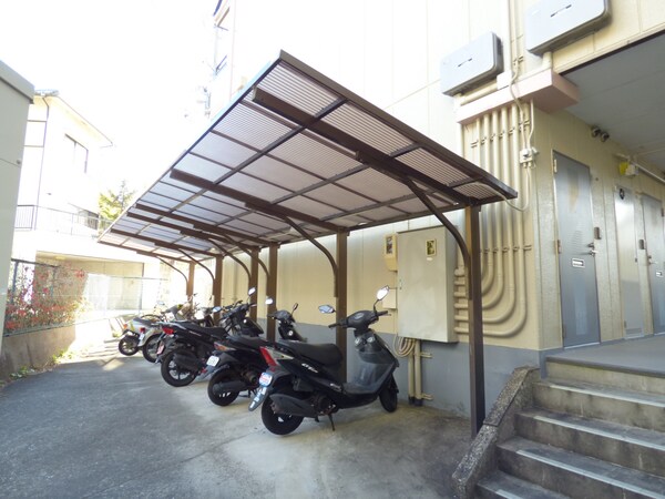 共用部(駐輪場＆バイク置場)
