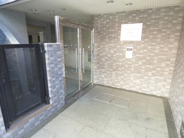 エントランス(キレイなエントランス)