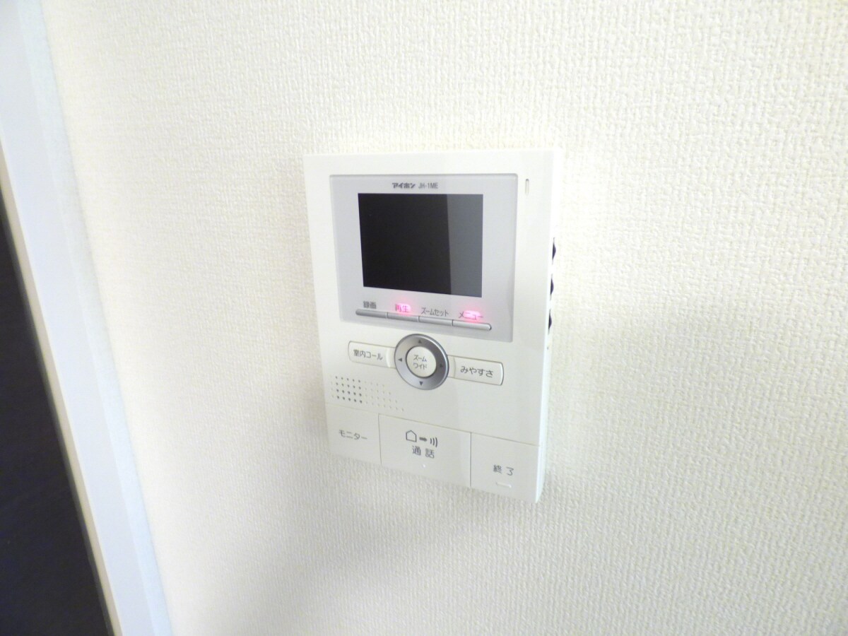 物件内観写真16　(安心のＴＶモニターホン)