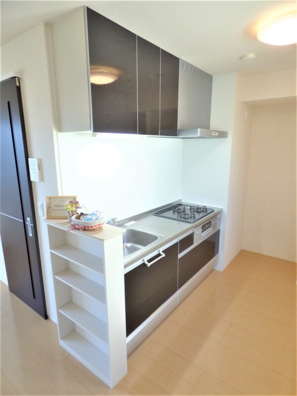 キッチン(３口ガスシステムキッチン)