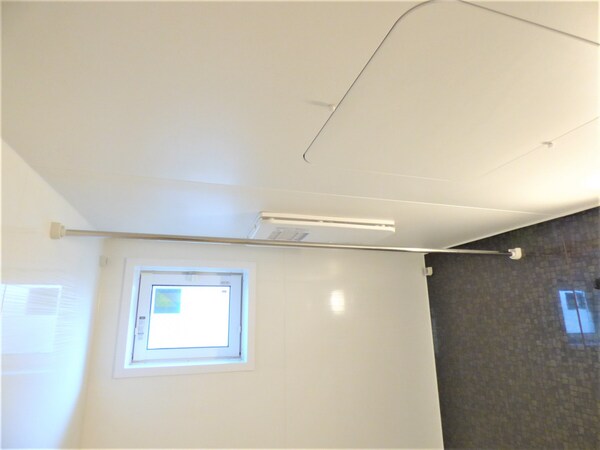 設備(浴室乾燥機)