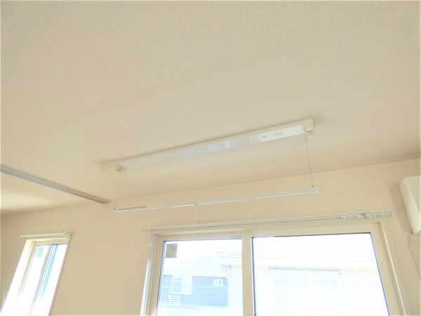 設備(室内物干し)