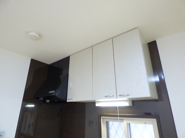 キッチン(レンジフード＆キッチン収納)