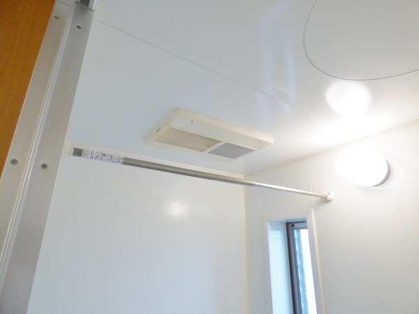 設備(浴室乾燥機)