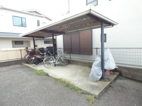 共用部(駐輪場)