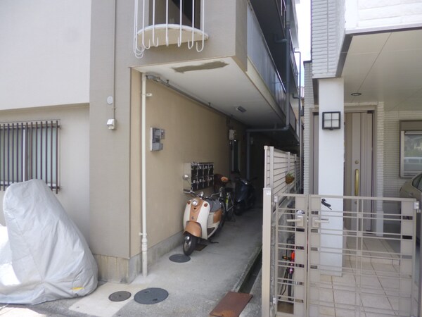 エントランス(マンション入口)