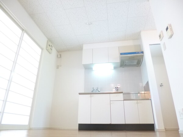 ダイニング(明るいダイニング)