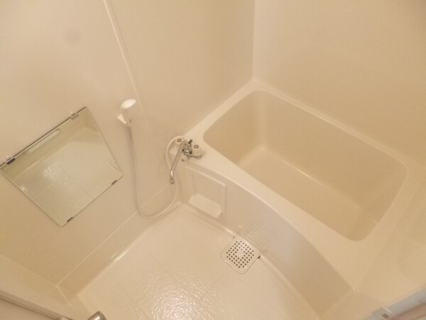 バス／シャワールーム等(キレイな浴室)