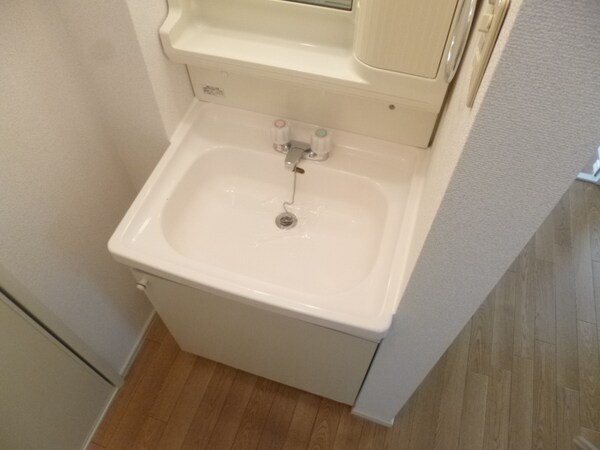 洗面所(キレイな洗面台)