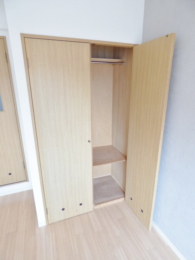物件内観写真11　(クローゼット)