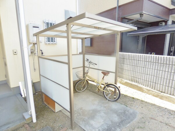 共用部(駐輪場)