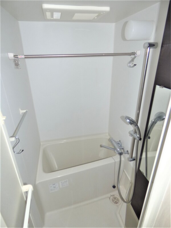 バス／シャワールーム等(キレイな浴室)