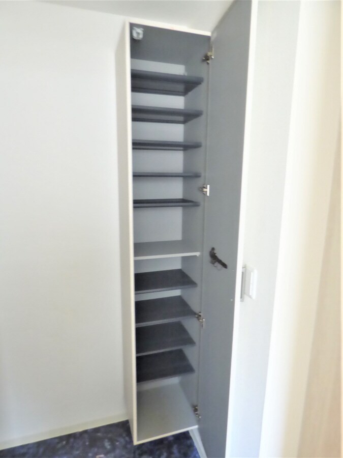 物件内観写真13　(シューズボックス付)