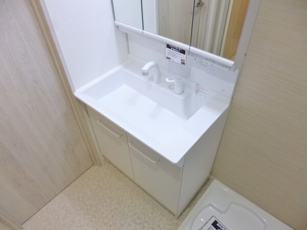 洗面所(シャンプードレッサー)