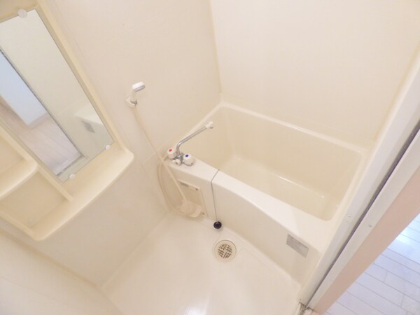 バス／シャワールーム等(キレイな浴室)