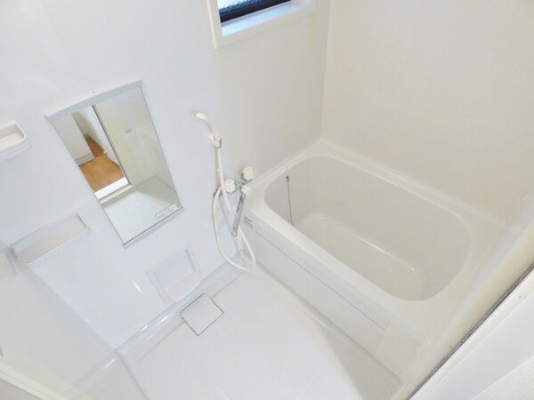 バス／シャワールーム等(キレイな浴室)