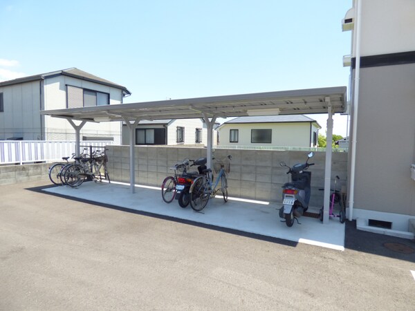 共用部(駐輪場)