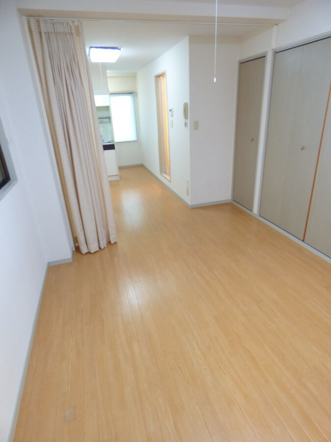 物件内観写真24　(キレイなフローリング)