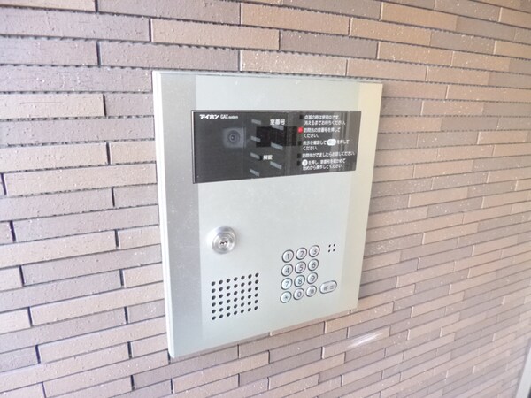セキュリティ(安心のオートロック完備)
