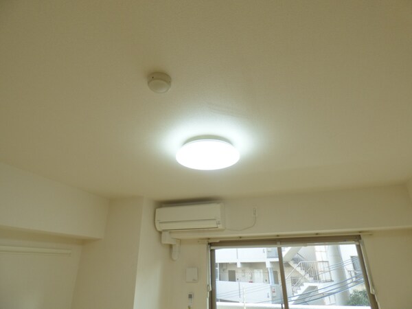 設備(リモコン照明付)