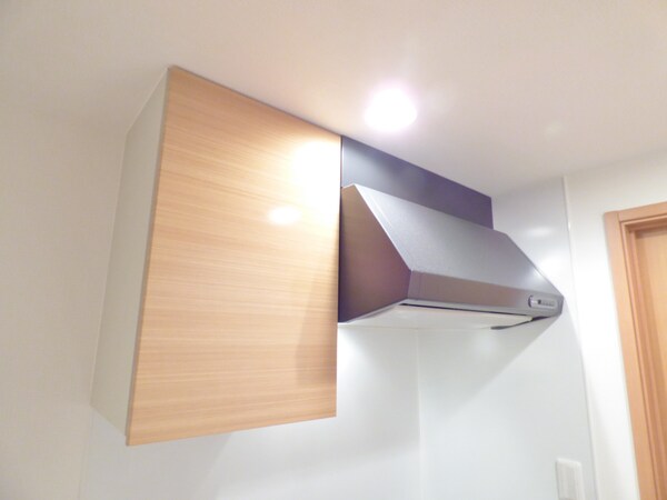 キッチン(レンジフード＆キッチン収納)