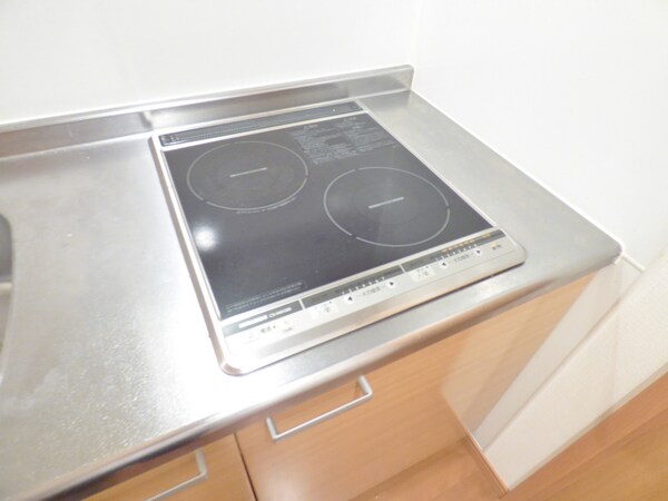 キッチン(２口ＩＨコンロ)