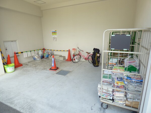 共用部(敷地内ゴミステーション)