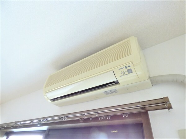 設備(エアコン)