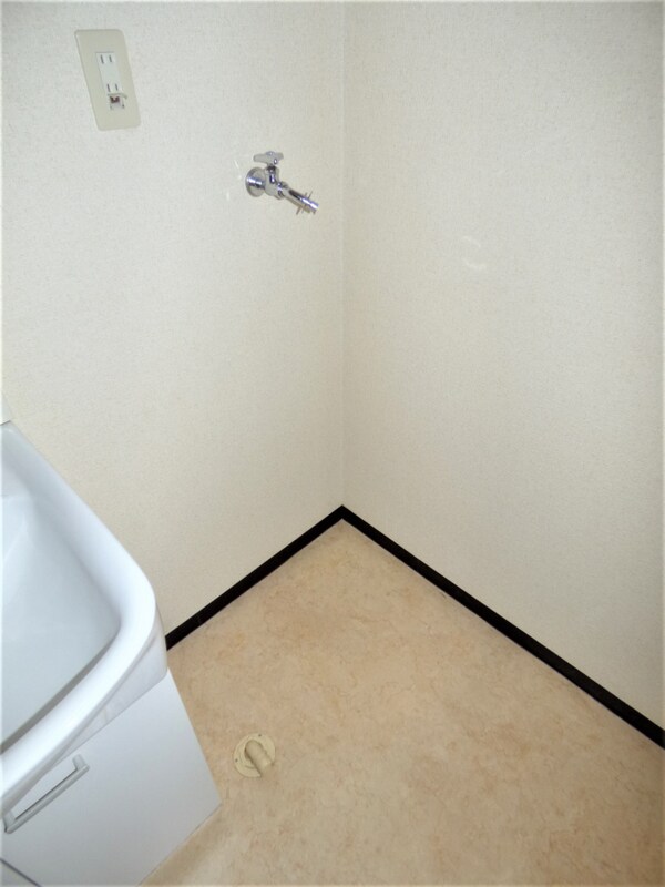 洗面所(室内洗濯機置場)