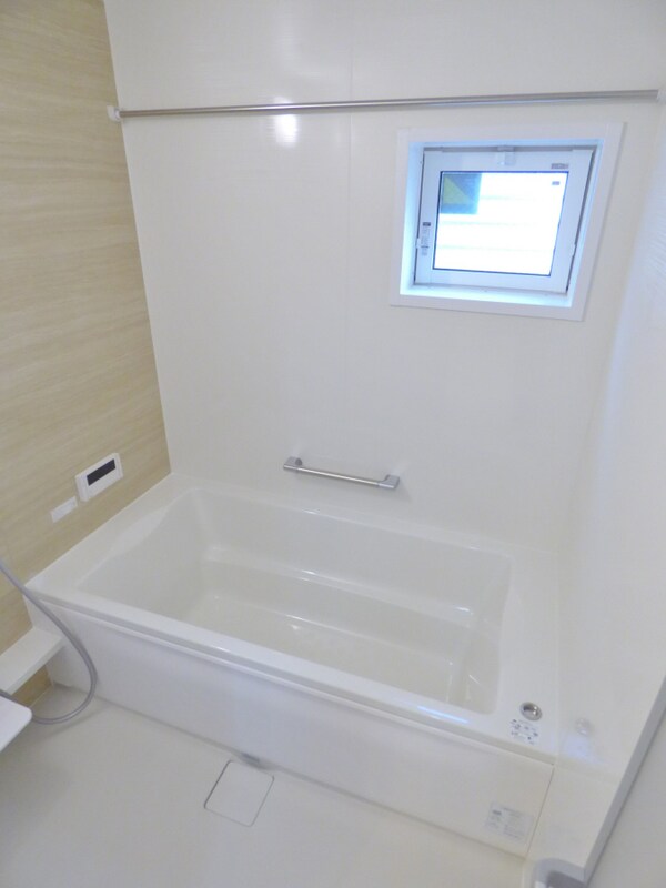 バス／シャワールーム等(追い焚き機能付バス)
