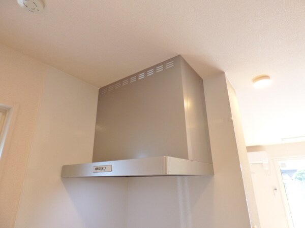 キッチン(レンジフード)