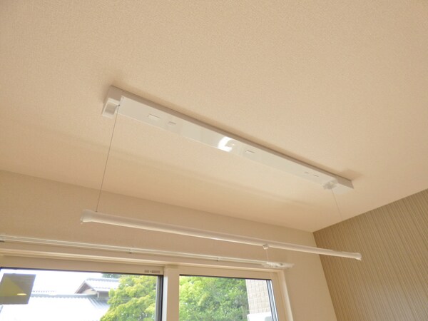 設備(室内物干し)