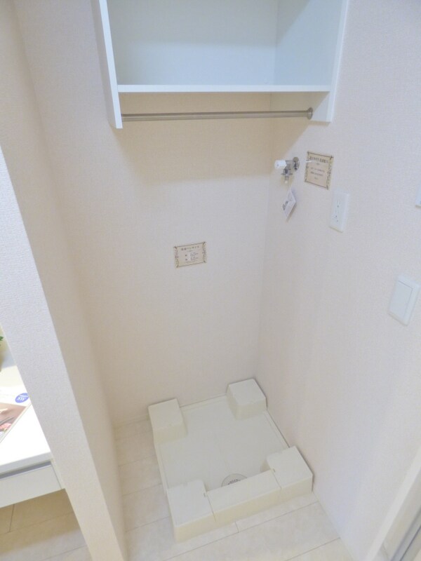 洗面所(室内洗濯機置場)