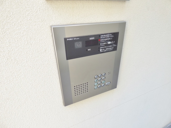 セキュリティ(安心のオートロック完備)