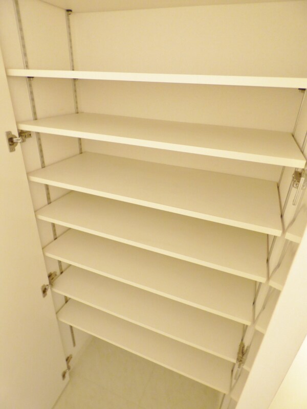 玄関(シューズボックス付)