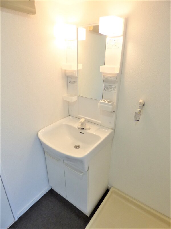 洗面所(キレイな洗面台)