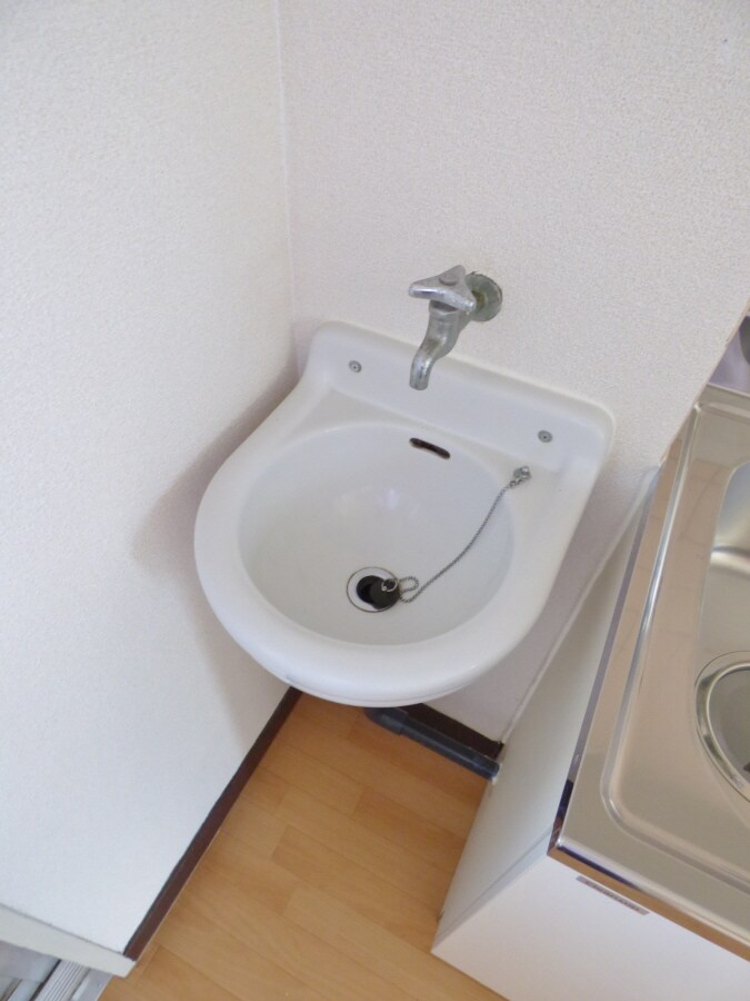 物件内観写真7　(洗面台)